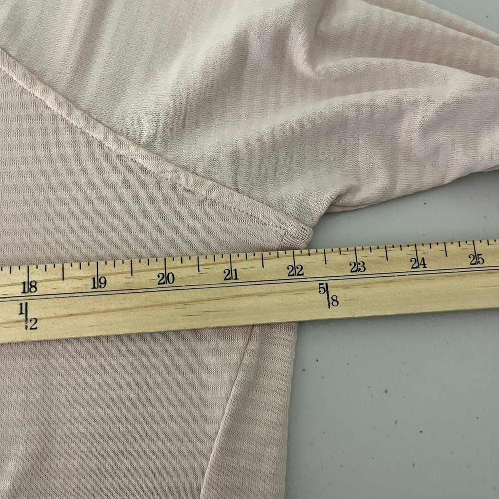 Patagonia Womens Capilene Thermal Weight Crewneck Pink Base Layer Top Medium - Picture 6 of 14